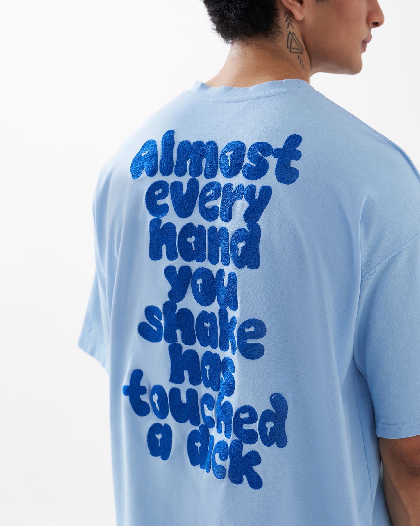 HANDSHAKE T-SHIRT