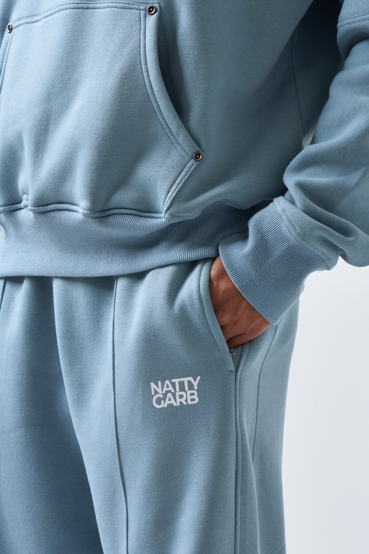 NATTY BASIC JOGGER (ASH BLUE)